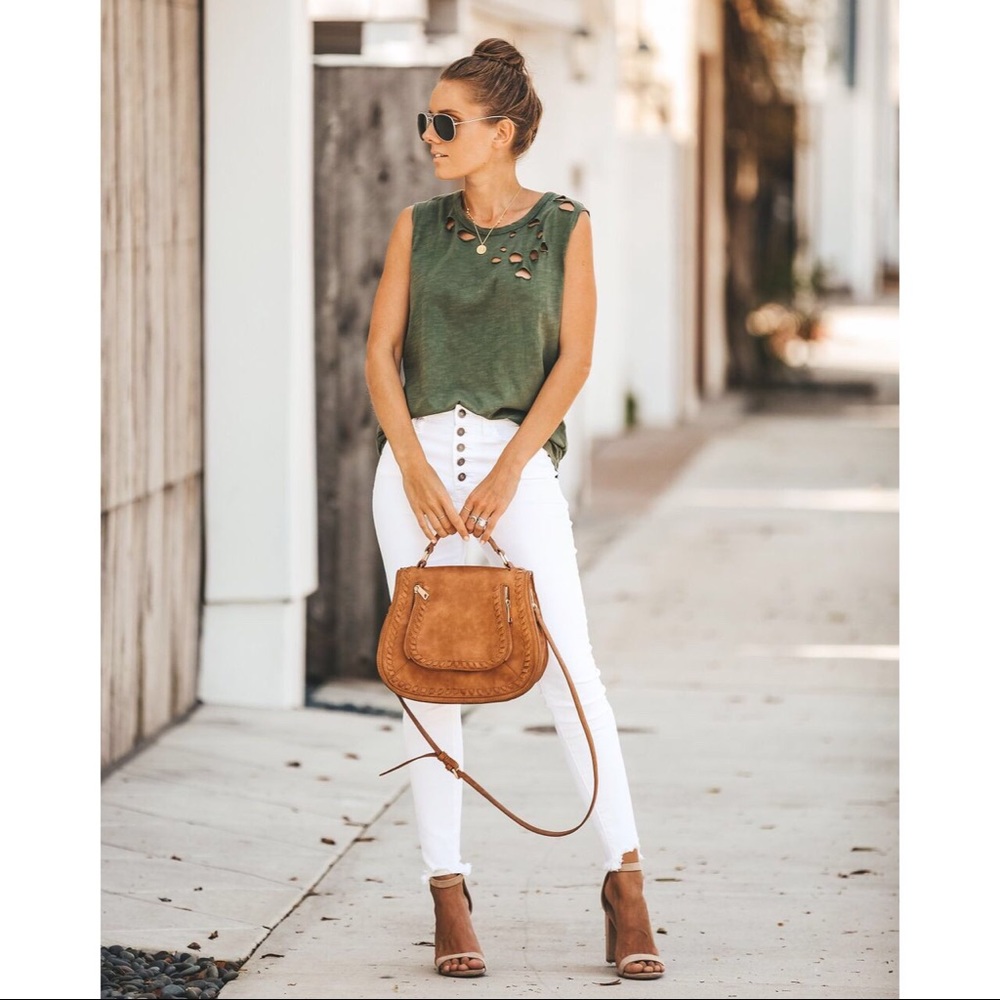 >>LAST<< Brooke Cut Out Tank - Olive - Picture 2 of 5
